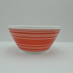 Vintage Charm Memory Lane 10 Cup Mixing Bowl Red White Striped Serving Bowl